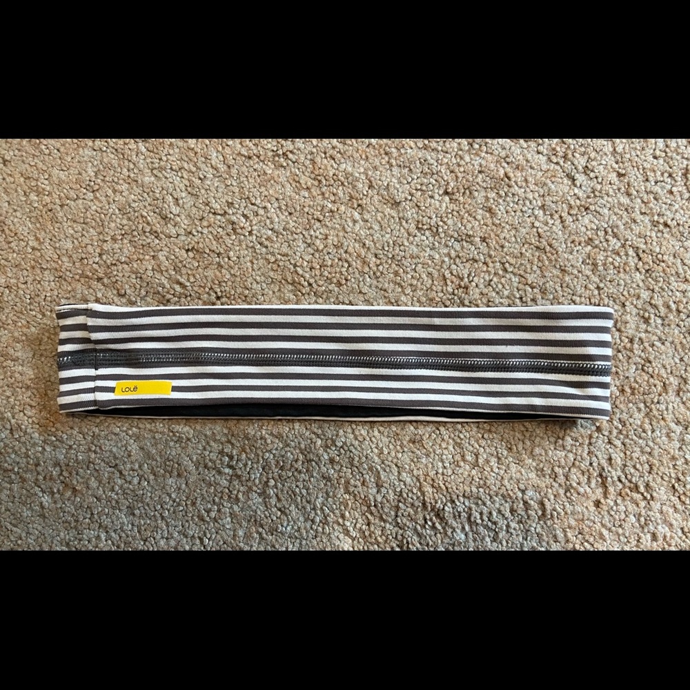 Striped Lolë headband